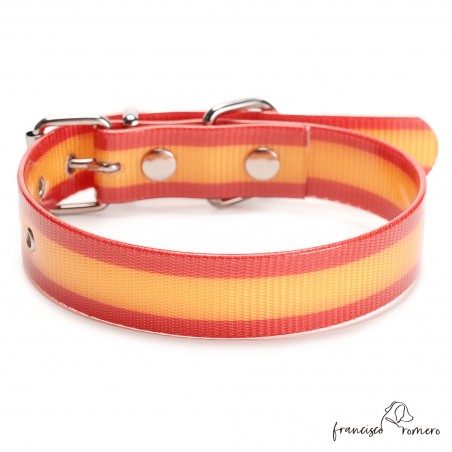 Collar Biothane Gold ancho cinta 2,5 cm hebilla rulo Bandera España