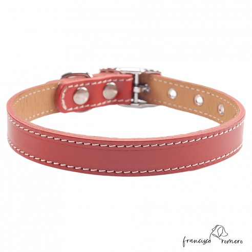 Collar doble piel de vaquetilla con herrajes de Níquel rojo 4