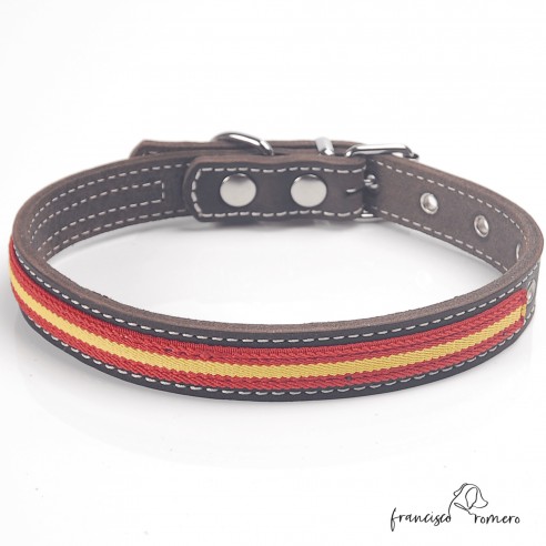 Collar de piel de vaquetilla con...