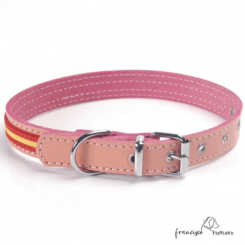 Collar de piel con bandera de España...